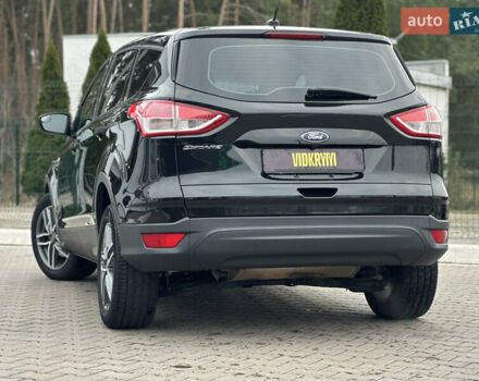 Черный Форд Эскейп, объемом двигателя 2.26 л и пробегом 126 тыс. км за 11800 $, фото 13 на Automoto.ua