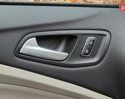 Черный Форд Эскейп, объемом двигателя 2 л и пробегом 122 тыс. км за 12000 $, фото 27 на Automoto.ua