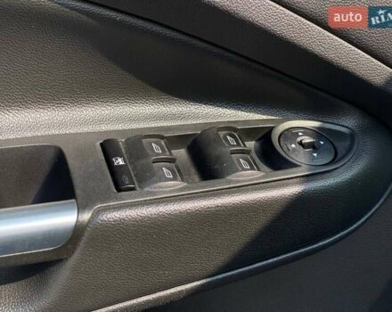 Черный Форд Эскейп, объемом двигателя 1.6 л и пробегом 132 тыс. км за 10490 $, фото 21 на Automoto.ua