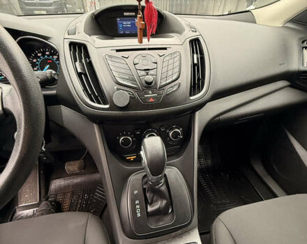 Черный Форд Эскейп, объемом двигателя 2.49 л и пробегом 165 тыс. км за 10200 $, фото 16 на Automoto.ua