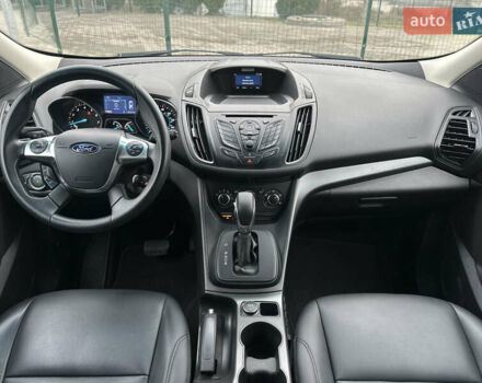 Черный Форд Эскейп, объемом двигателя 2.26 л и пробегом 126 тыс. км за 11800 $, фото 17 на Automoto.ua