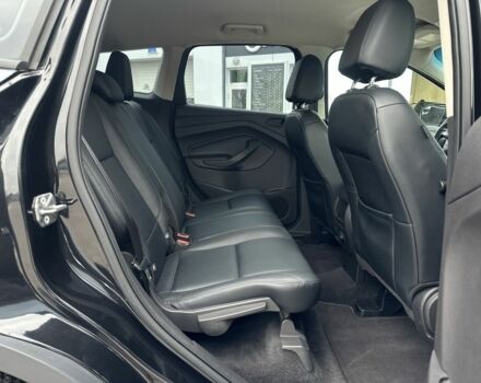 Черный Форд Эскейп, объемом двигателя 2.5 л и пробегом 126 тыс. км за 11800 $, фото 21 на Automoto.ua