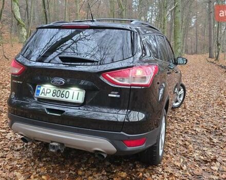 Черный Форд Эскейп, объемом двигателя 2 л и пробегом 122 тыс. км за 12000 $, фото 5 на Automoto.ua