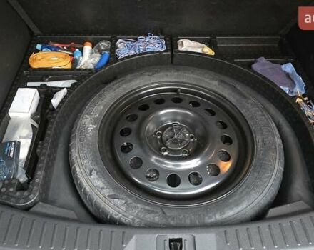 Черный Форд Эскейп, объемом двигателя 2 л и пробегом 122 тыс. км за 12000 $, фото 61 на Automoto.ua