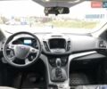 Черный Форд Эскейп, объемом двигателя 2 л и пробегом 151 тыс. км за 13499 $, фото 5 на Automoto.ua