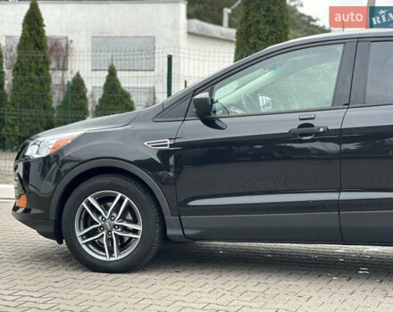 Черный Форд Эскейп, объемом двигателя 2.26 л и пробегом 126 тыс. км за 11800 $, фото 11 на Automoto.ua