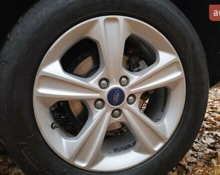 Черный Форд Эскейп, объемом двигателя 2 л и пробегом 122 тыс. км за 12000 $, фото 59 на Automoto.ua