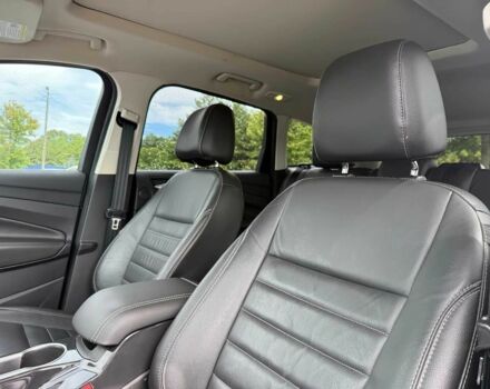 Форд Эскейп 2016 в Чопе на Automoto.ua Черный Форд Эскейп, объемом двигателя 2 л и пробегом 110 тыс. км за 7000 $, фото 9 на Automoto.ua