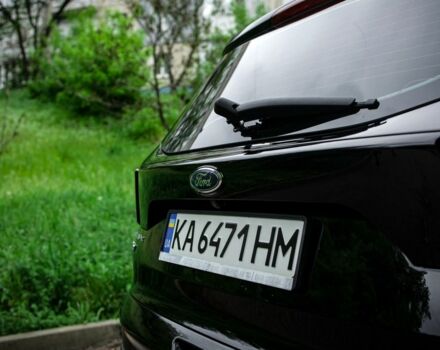 Черный Форд Эскейп, объемом двигателя 2.5 л и пробегом 103 тыс. км за 14500 $, фото 4 на Automoto.ua