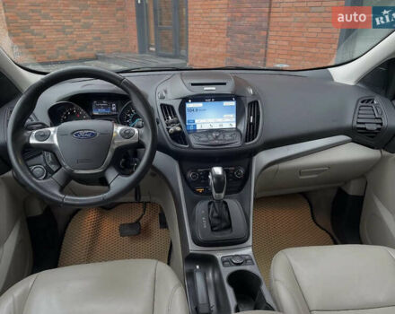 Чорний Форд Ескейп, об'ємом двигуна 1.6 л та пробігом 178 тис. км за 12200 $, фото 3 на Automoto.ua