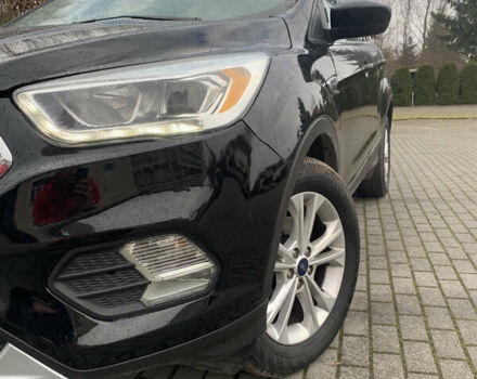 Черный Форд Эскейп, объемом двигателя 1.5 л и пробегом 112 тыс. км за 12900 $, фото 1 на Automoto.ua