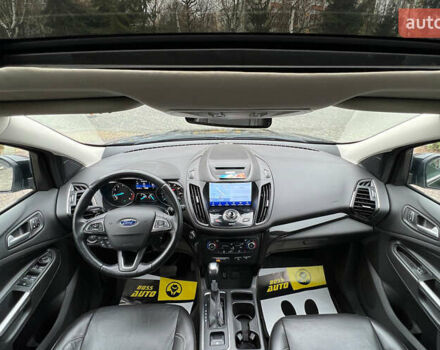 Черный Форд Эскейп, объемом двигателя 2 л и пробегом 151 тыс. км за 16600 $, фото 14 на Automoto.ua