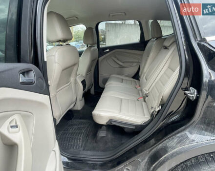 Черный Форд Эскейп, объемом двигателя 2 л и пробегом 276 тыс. км за 8450 $, фото 12 на Automoto.ua