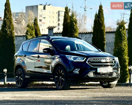Чорний Форд Ескейп, об'ємом двигуна 1.5 л та пробігом 172 тис. км за 14350 $, фото 2 на Automoto.ua