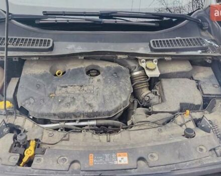 Черный Форд Эскейп, объемом двигателя 2 л и пробегом 111 тыс. км за 15400 $, фото 15 на Automoto.ua