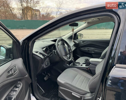 Черный Форд Эскейп, объемом двигателя 2.5 л и пробегом 144 тыс. км за 12900 $, фото 13 на Automoto.ua