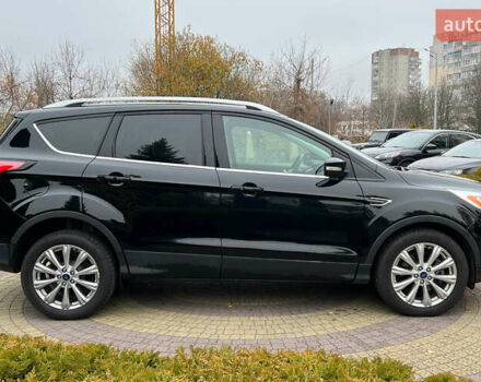 Черный Форд Эскейп, объемом двигателя 2 л и пробегом 151 тыс. км за 16600 $, фото 7 на Automoto.ua