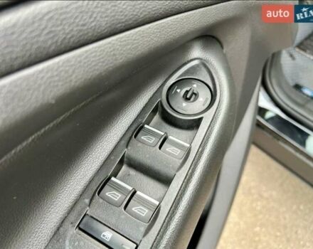 Черный Форд Эскейп, объемом двигателя 1.5 л и пробегом 187 тыс. км за 11700 $, фото 9 на Automoto.ua