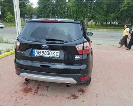 Чорний Форд Ескейп, об'ємом двигуна 1.5 л та пробігом 147 тис. км за 11500 $, фото 2 на Automoto.ua
