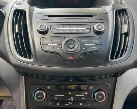 Черный Форд Эскейп, объемом двигателя 1.5 л и пробегом 128 тыс. км за 11999 $, фото 12 на Automoto.ua