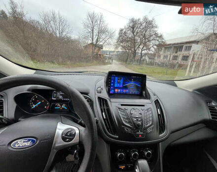 Черный Форд Эскейп, объемом двигателя 2.49 л и пробегом 203 тыс. км за 11000 $, фото 3 на Automoto.ua