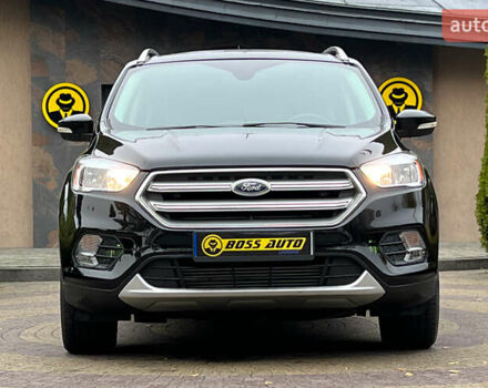 Черный Форд Эскейп, объемом двигателя 2 л и пробегом 151 тыс. км за 16600 $, фото 1 на Automoto.ua