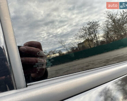 Черный Форд Эскейп, объемом двигателя 2.5 л и пробегом 144 тыс. км за 12900 $, фото 6 на Automoto.ua