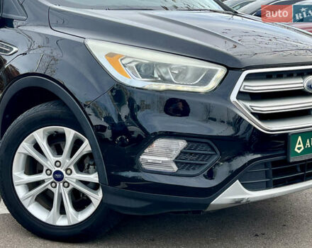 Черный Форд Эскейп, объемом двигателя 1.5 л и пробегом 187 тыс. км за 12000 $, фото 9 на Automoto.ua