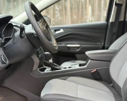 Черный Форд Эскейп, объемом двигателя 0 л и пробегом 99 тыс. км за 9800 $, фото 2 на Automoto.ua