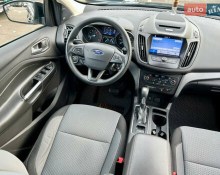 Черный Форд Эскейп, объемом двигателя 1.5 л и пробегом 187 тыс. км за 12000 $, фото 39 на Automoto.ua