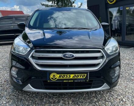 Черный Форд Эскейп, объемом двигателя 1.5 л и пробегом 128 тыс. км за 11999 $, фото 1 на Automoto.ua