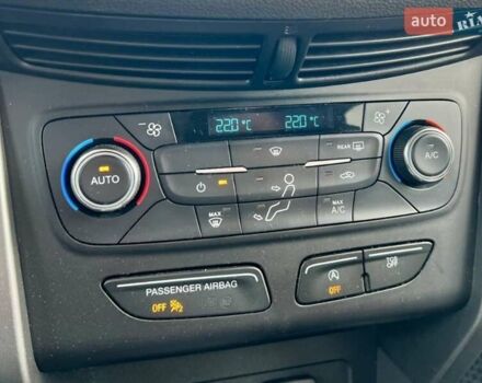 Черный Форд Эскейп, объемом двигателя 1.5 л и пробегом 187 тыс. км за 11700 $, фото 22 на Automoto.ua