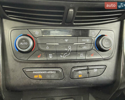 Черный Форд Эскейп, объемом двигателя 1.5 л и пробегом 146 тыс. км за 12700 $, фото 58 на Automoto.ua