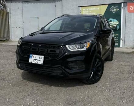 Черный Форд Эскейп, объемом двигателя 2 л и пробегом 140 тыс. км за 15900 $, фото 7 на Automoto.ua