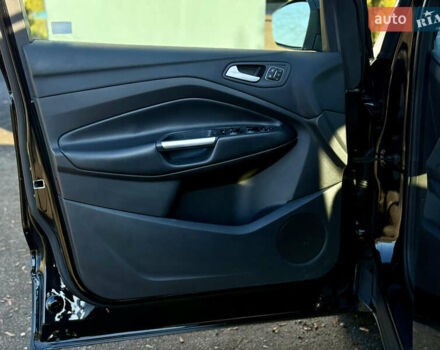 Чорний Форд Ескейп, об'ємом двигуна 1.5 л та пробігом 172 тис. км за 14350 $, фото 48 на Automoto.ua