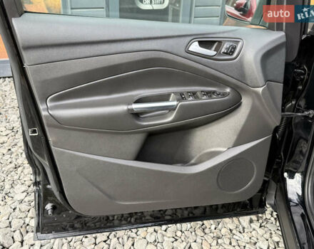 Черный Форд Эскейп, объемом двигателя 1.5 л и пробегом 146 тыс. км за 12700 $, фото 46 на Automoto.ua