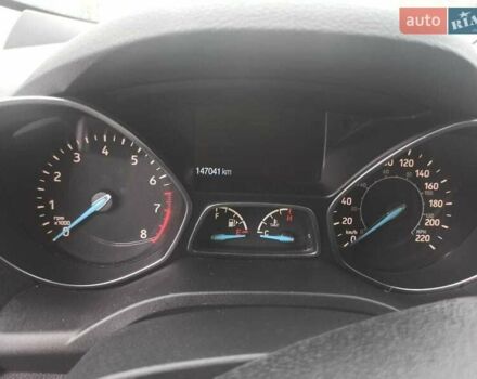 Черный Форд Эскейп, объемом двигателя 2 л и пробегом 147 тыс. км за 12500 $, фото 5 на Automoto.ua