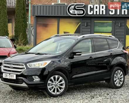Черный Форд Эскейп, объемом двигателя 1.5 л и пробегом 146 тыс. км за 12700 $, фото 10 на Automoto.ua