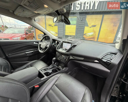 Черный Форд Эскейп, объемом двигателя 1.5 л и пробегом 146 тыс. км за 12700 $, фото 29 на Automoto.ua