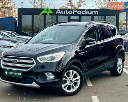 Чорний Форд Ескейп, об'ємом двигуна 1.5 л та пробігом 187 тис. км за 12500 $, фото 1 на Automoto.ua