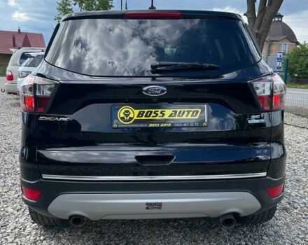 Черный Форд Эскейп, объемом двигателя 1.5 л и пробегом 128 тыс. км за 11999 $, фото 4 на Automoto.ua