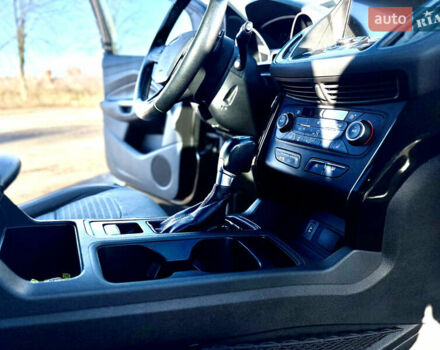 Чорний Форд Ескейп, об'ємом двигуна 1.5 л та пробігом 172 тис. км за 14350 $, фото 72 на Automoto.ua