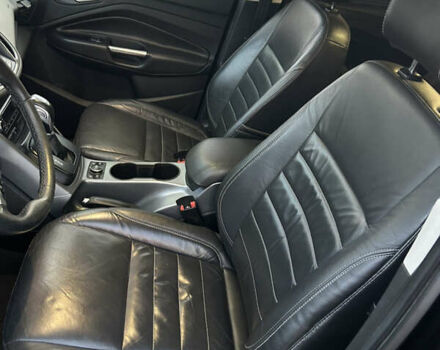 Чорний Форд Ескейп, об'ємом двигуна 2 л та пробігом 177 тис. км за 14002 $, фото 6 на Automoto.ua