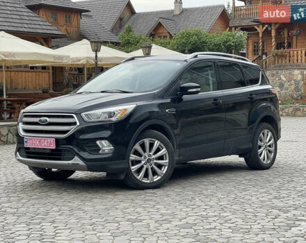 Черный Форд Эскейп, объемом двигателя 2 л и пробегом 276 тыс. км за 8450 $, фото 2 на Automoto.ua