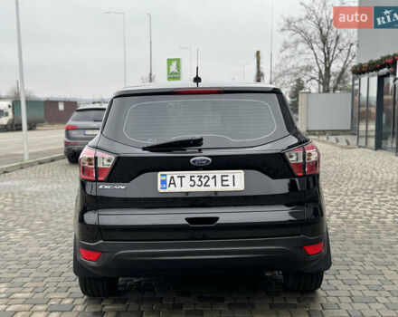 Черный Форд Эскейп, объемом двигателя 2.49 л и пробегом 177 тыс. км за 10500 $, фото 7 на Automoto.ua