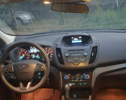 Форд Ескейп 2016 у Лубнах на Automoto.ua Чорний Форд Ескейп, об'ємом двигуна 1.5 л та пробігом 170 тис. км за 12999 $, фото 7 на Automoto.ua