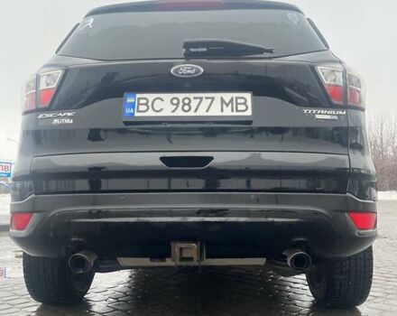 Черный Форд Эскейп, объемом двигателя 2 л и пробегом 111 тыс. км за 15400 $, фото 3 на Automoto.ua