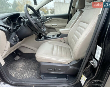 Черный Форд Эскейп, объемом двигателя 2 л и пробегом 276 тыс. км за 8450 $, фото 14 на Automoto.ua