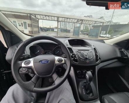 Форд Ескейп 2016 у Києві на Automoto.ua Чорний Форд Ескейп, об'ємом двигуна 2.49 л та пробігом 152 тис. км за 12700 $, фото 6 на Automoto.ua