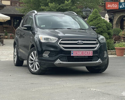 Черный Форд Эскейп, объемом двигателя 2 л и пробегом 276 тыс. км за 8450 $, фото 5 на Automoto.ua